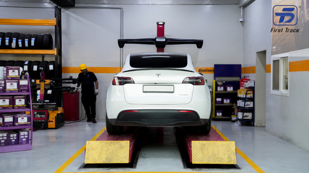 Why Is Wheel Alignment & Balancing Important for UAE Drivers? Symptoms & Fixes   